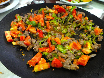 Stir fried meat and veggies Turkish style
