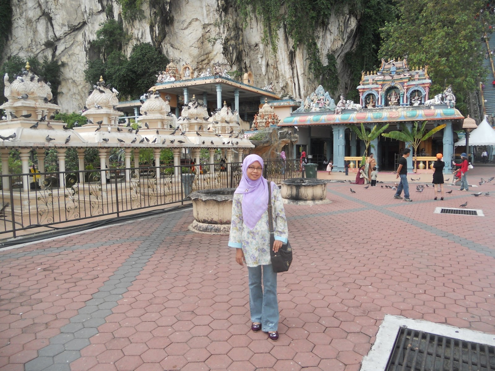 Amazing Holiday  Batu Caves Kuala Lumpur