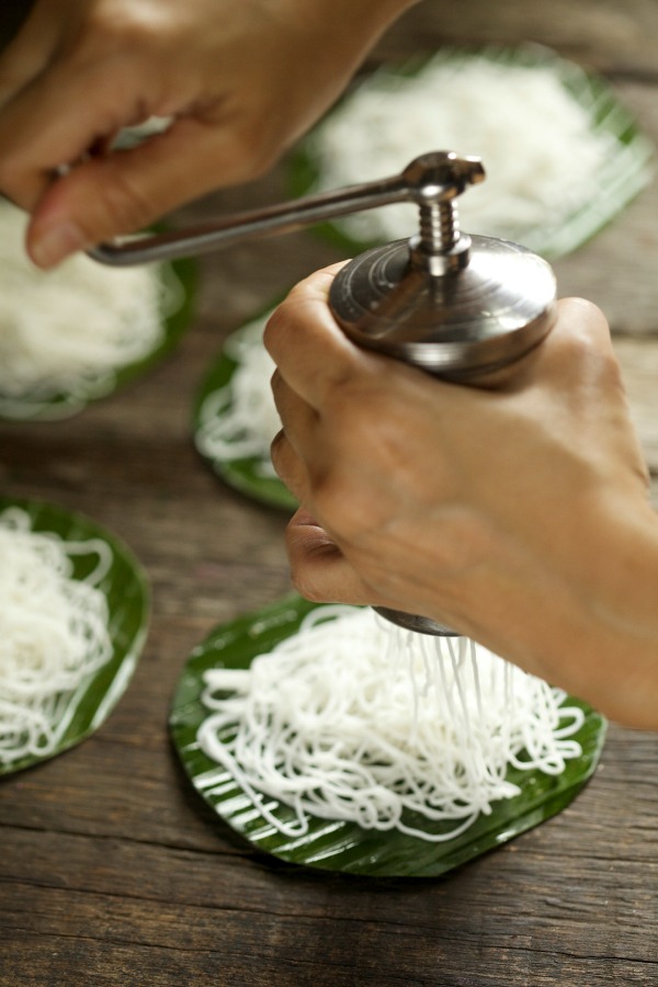 Putu Mayam masam manis