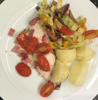 Slimming-world-sea-bass-with-tomatoes-and-bacon-recipe-serving-suggestion