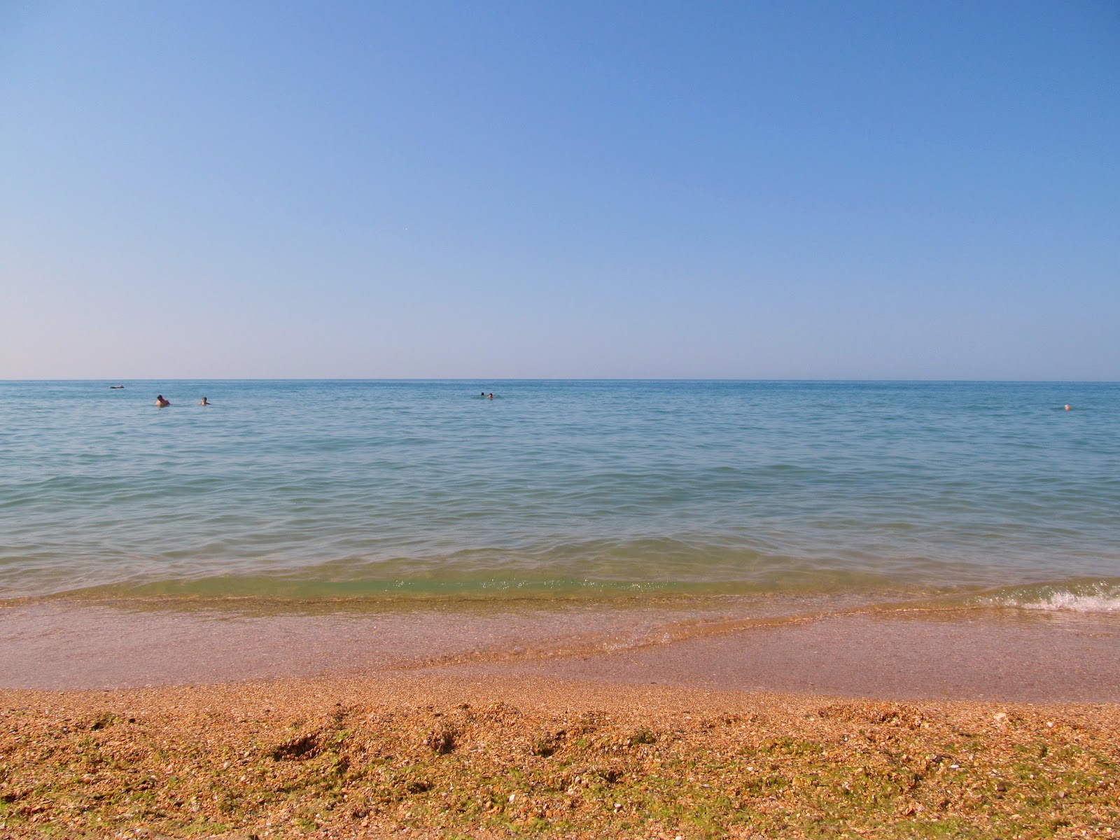 Лагань отдых. Лагань отдых. Калмыкия лагань каспийское море пляж. Лагань берег каспийского моря. Берег каспийского моря калмыкия.