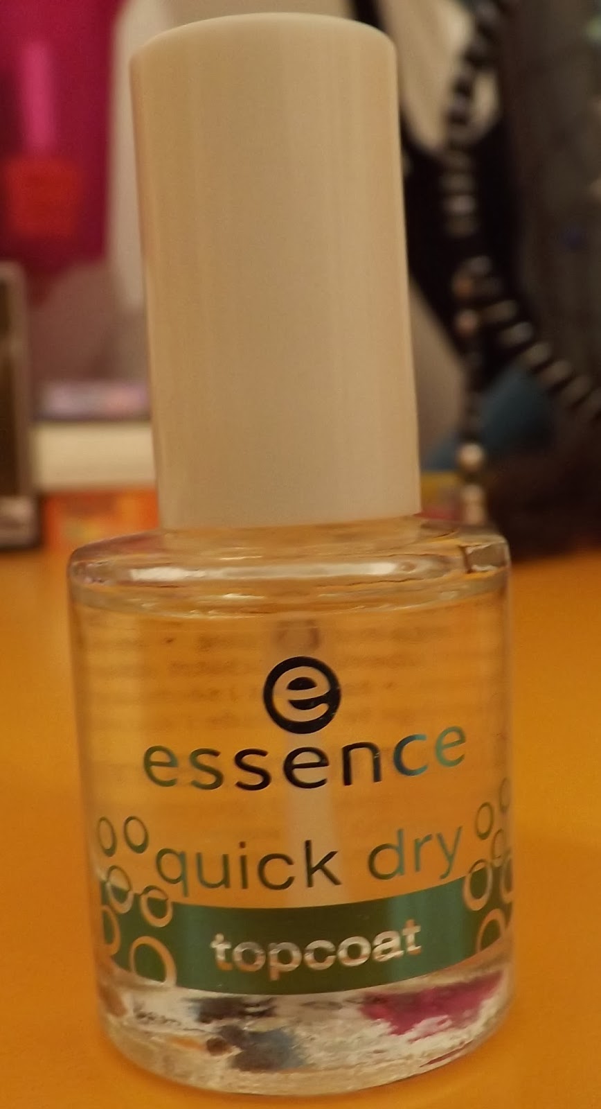 Everywhere Muffins Essence quick dry topcoat
