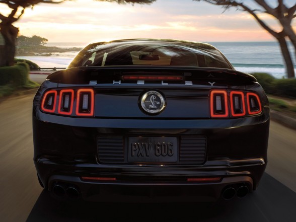 FORD MUSTANG 2014 CARS