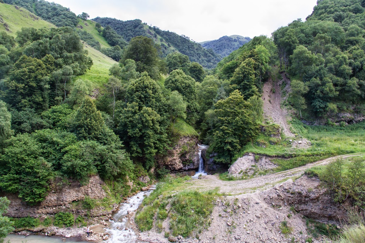 Плато канжал на машине