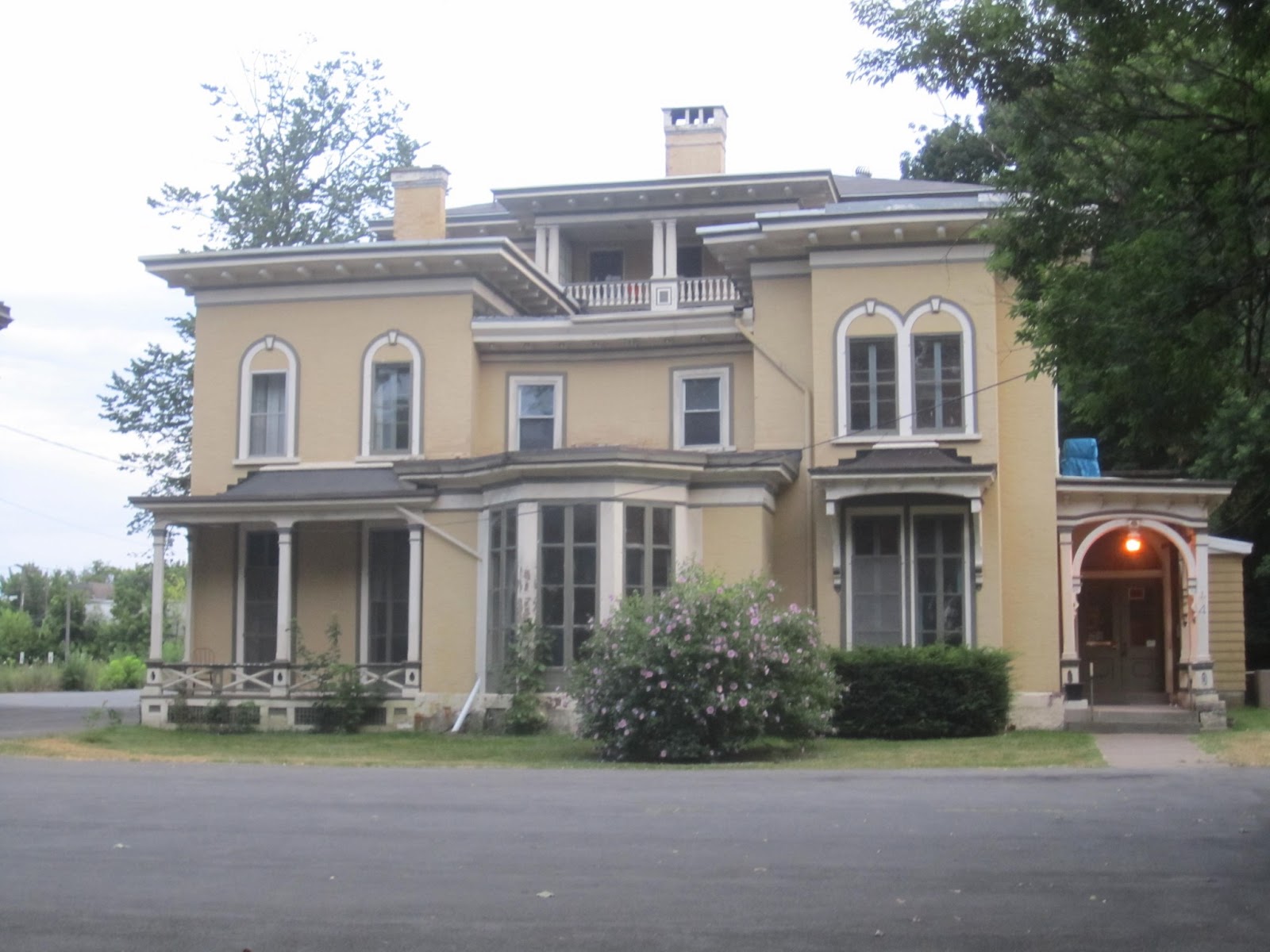 The Picturesque Style Italianate Architecture The Egbert Bagg House