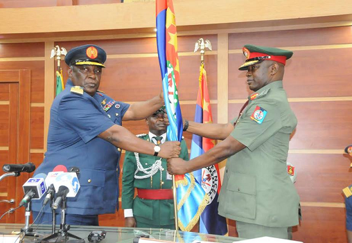 big alex hands over olonishakin