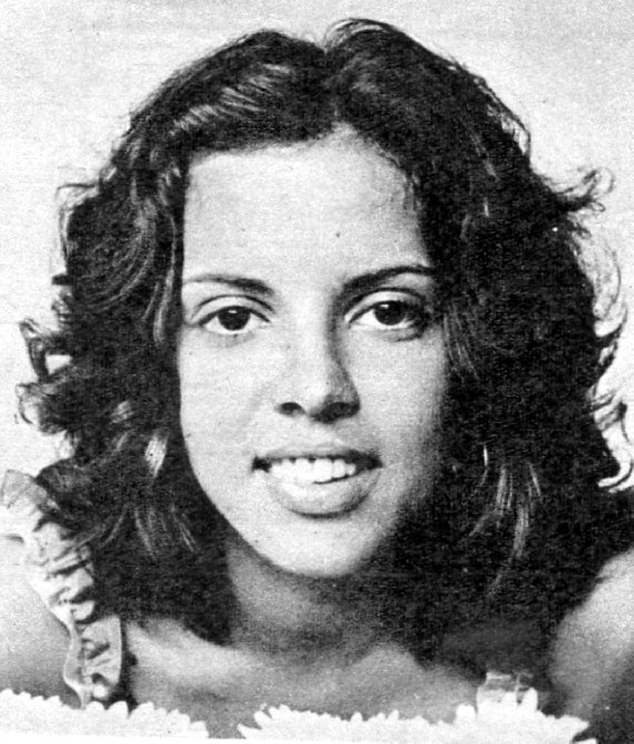 Astros em Revista LÚCIA ALVES UM