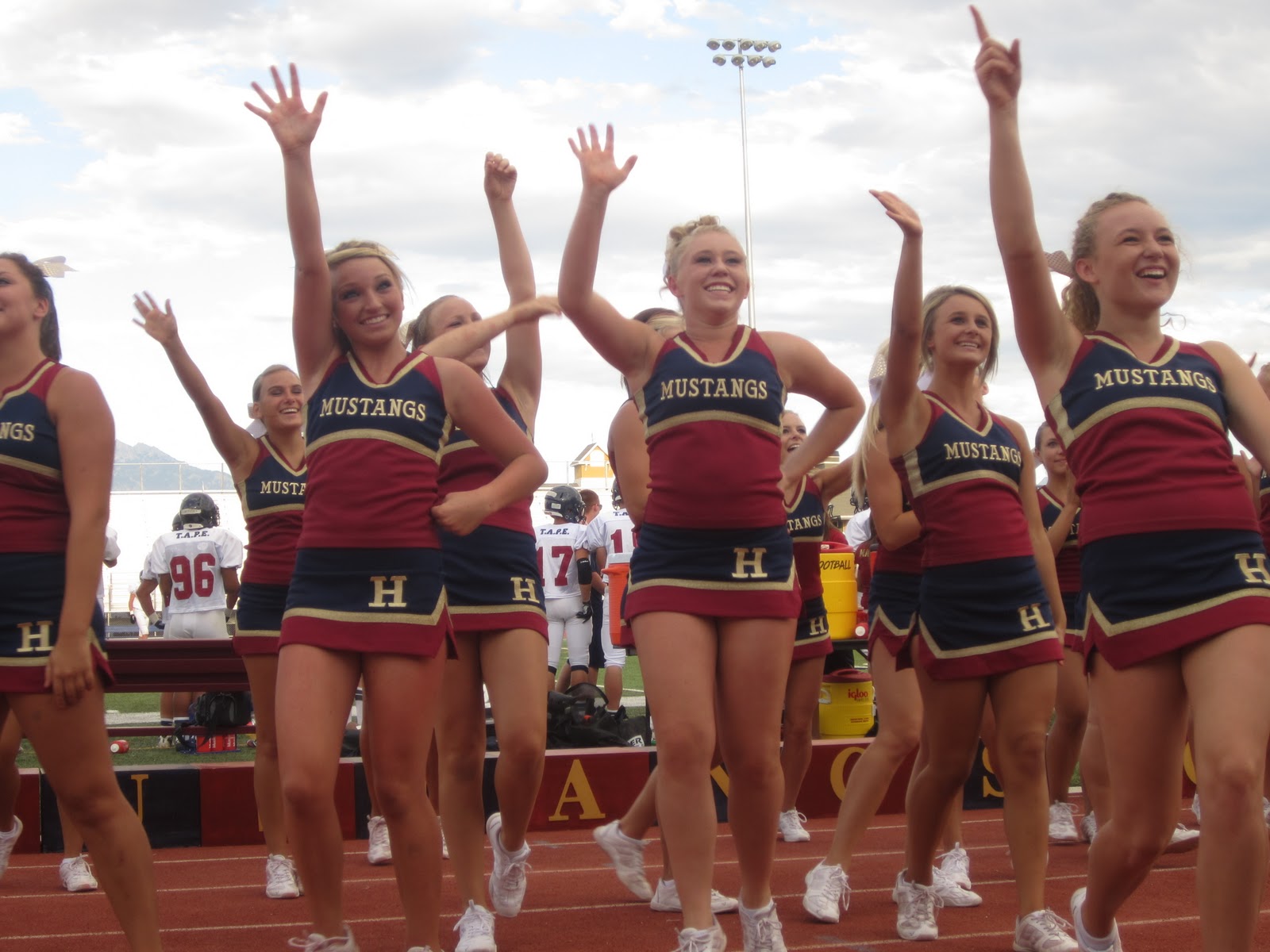 herriman-high-cheerleading-team-photos