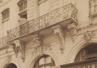 Balcon du 82 rue François Miron à Paris, photo de Atget vers 1900