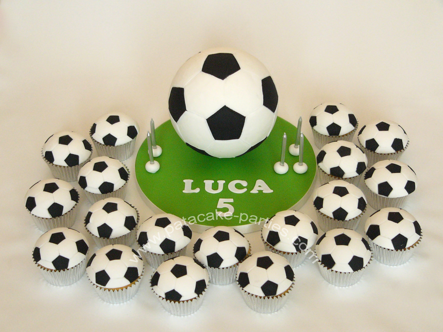 PataCake Parties Soccer Football Cupcakes