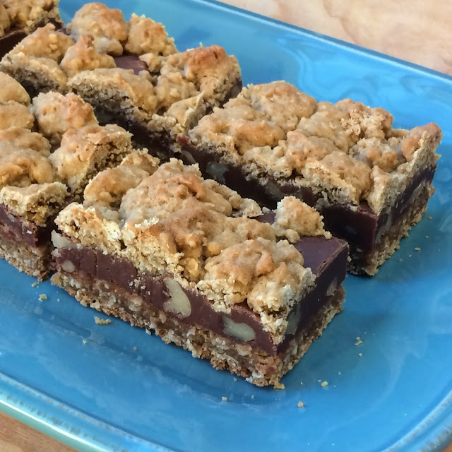 Dairy Good Life Fudge Nut Bars