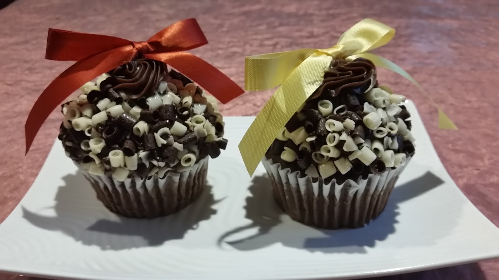 Dessert Pup Review Gourmet Cupcakes, Stater Bros Supermarket Bakery