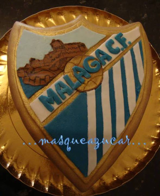 escudo+m%C3%A1laga+12.jpg