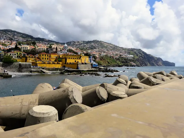 Weekend in Madeira: Breakwall on Funchal