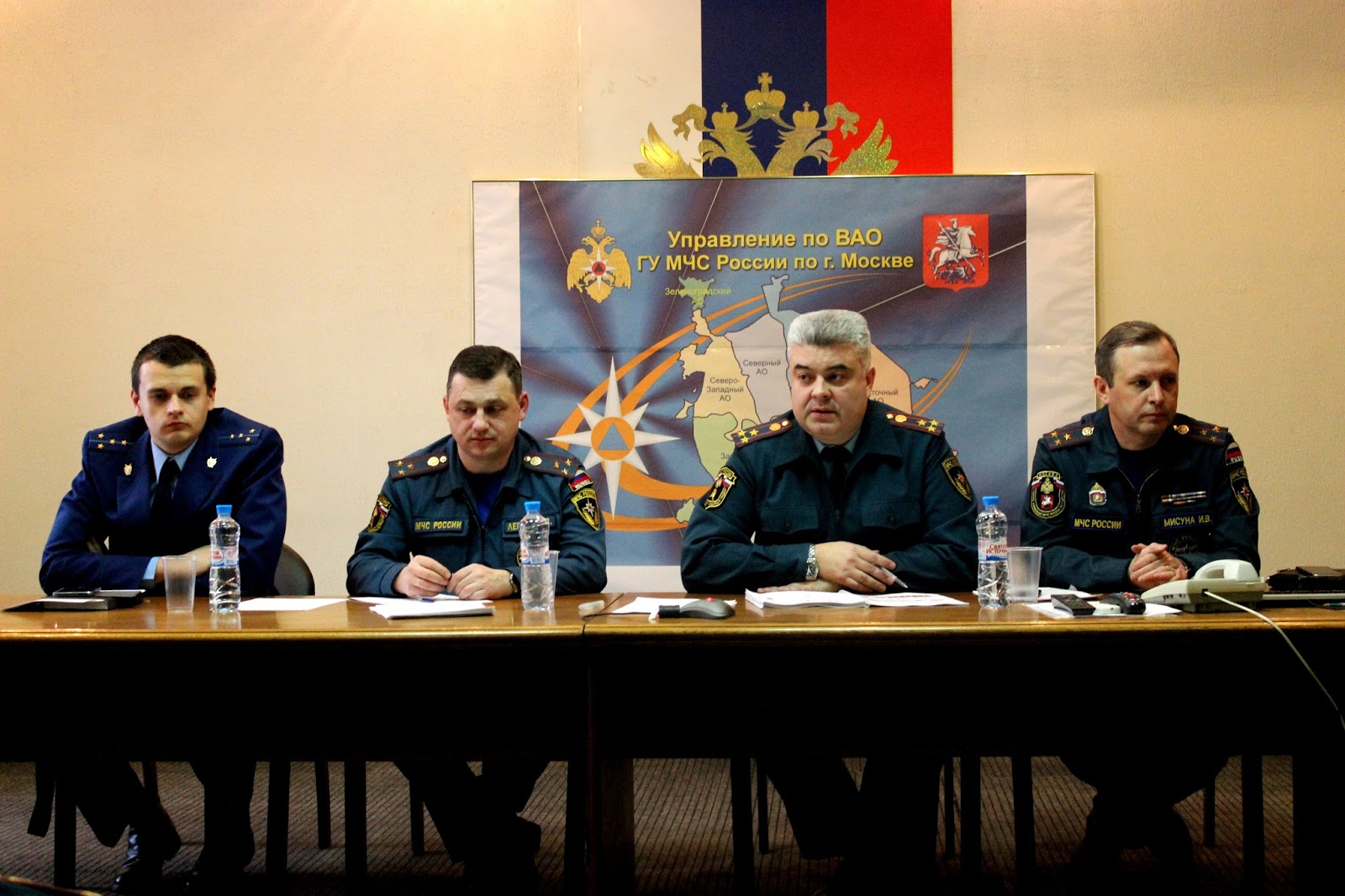 кузнецов мчс. база сотрудников мчс москва. пожарная часть в поселке восточный 46 сотрудники. мисуна мчс вао. управление по вао гу мчс россии по г москве.