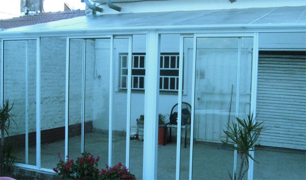 Acristalamiento de terrazas y porches - Aluminio Tarragona | Puertas