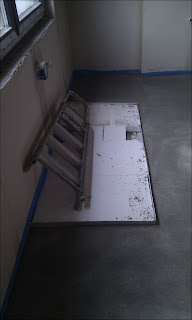 Unser neues Haus,: Estrich ist ins Haus eingezogen.