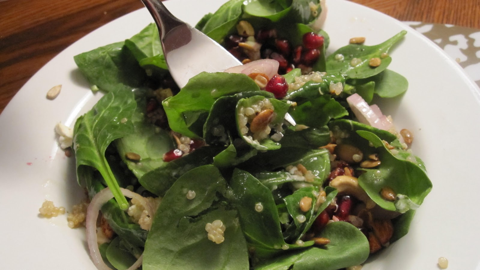 Red Deer Foodie Bird Seed Salad with Pomegranate