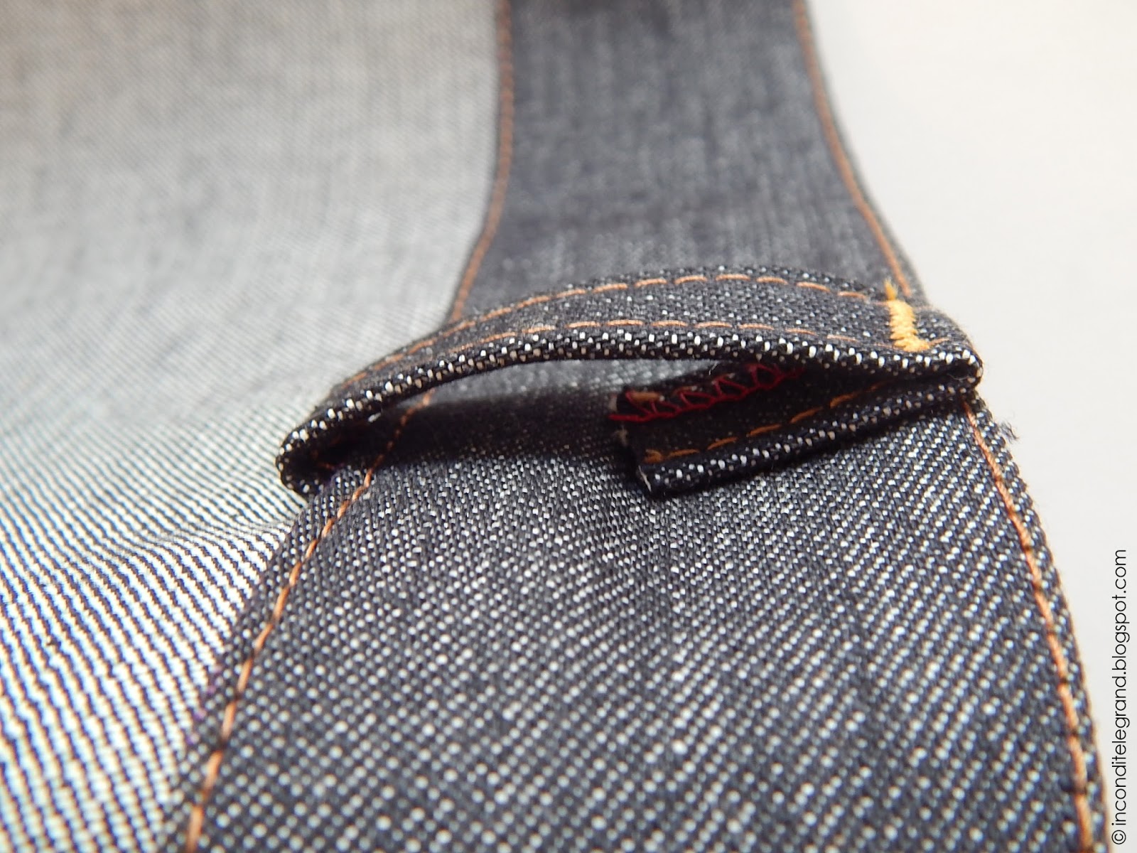 Lockstitch and Two Smoking Needles Sewing Tutorial Attaching belt