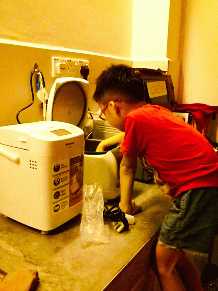 bom bom ba Panasonic Bread Maker Toshiba Rice Cooker