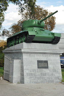 Czolg T-34, cmentarz zolnierzy radzieckich, Wroclaw