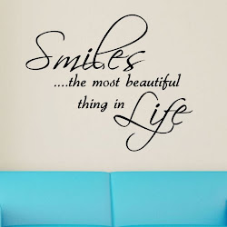 smile quotes english text lovely quote smiles smiling beauty sayings happiness anyone happy priceless smiley thing hub yourself
