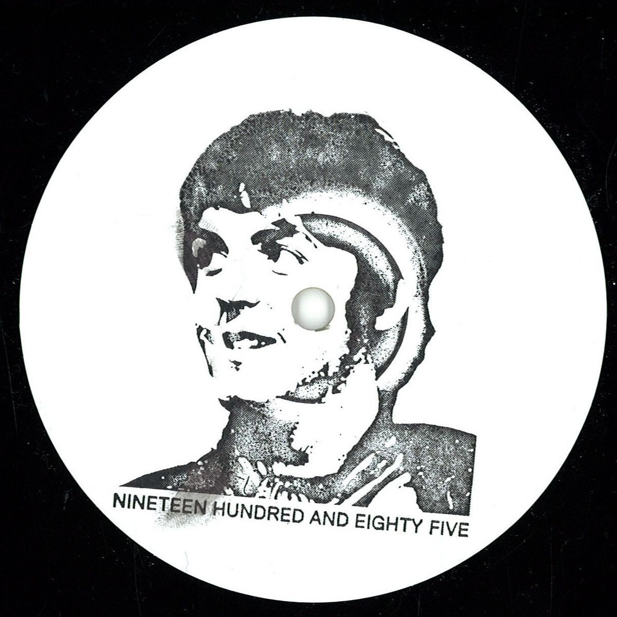 Paul mccartney, wings. Paul mccartney, wings. Paul mccartney mrs vanderbilt. Paul mccartney band of the run. Nineteen hundred and eighty five by paul mccartney.
