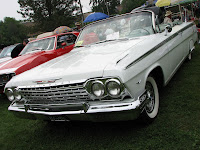 Exposition automobiles V.A.C.M. Laval Ste-Rose 2013
