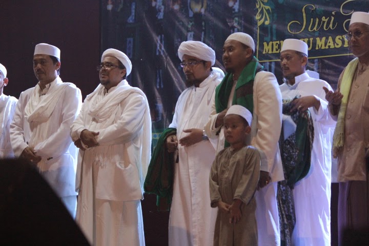 Kh Abuya Qurtubi Jaelani Kh abuya abah uci turtusi haol