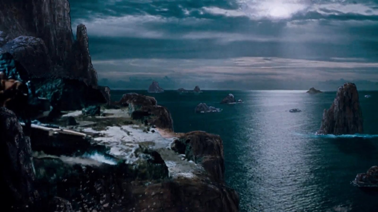 Город трост атака титанов. Город хищниц 2 сезон. Фаер нетфликс. 9 when. 9 when.