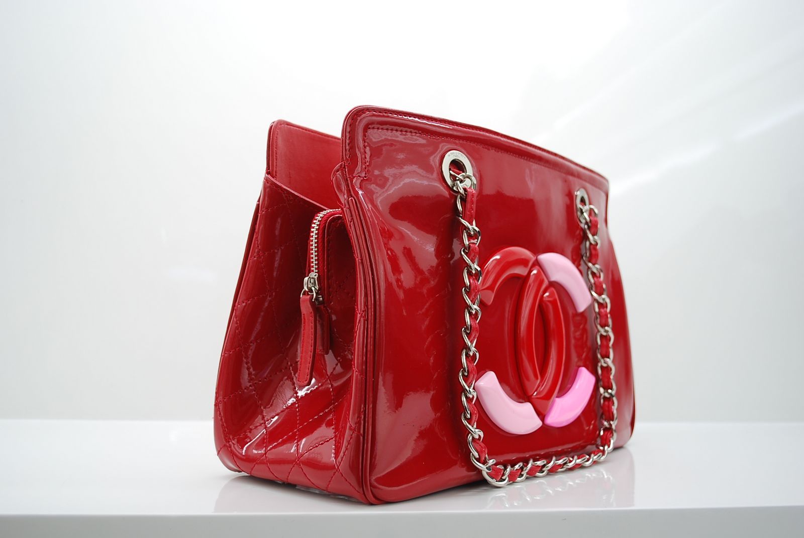 All best buy: Chanel handbag red chains red