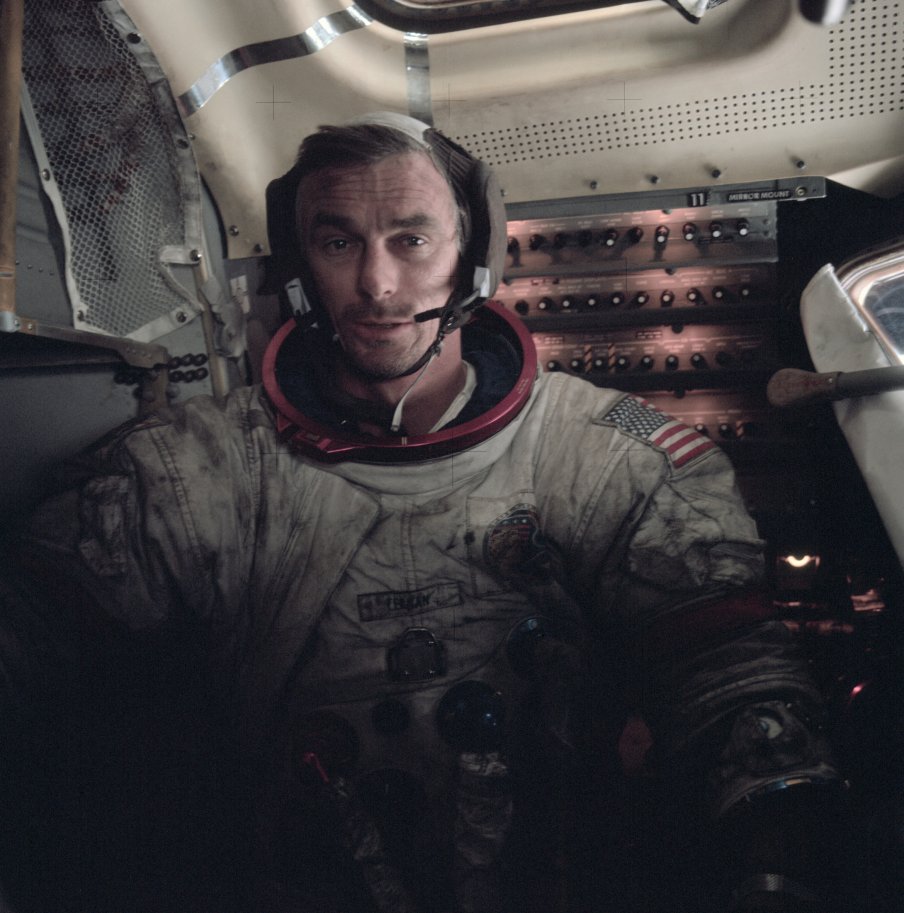 Hur Mycket Tjänar En Astronaut