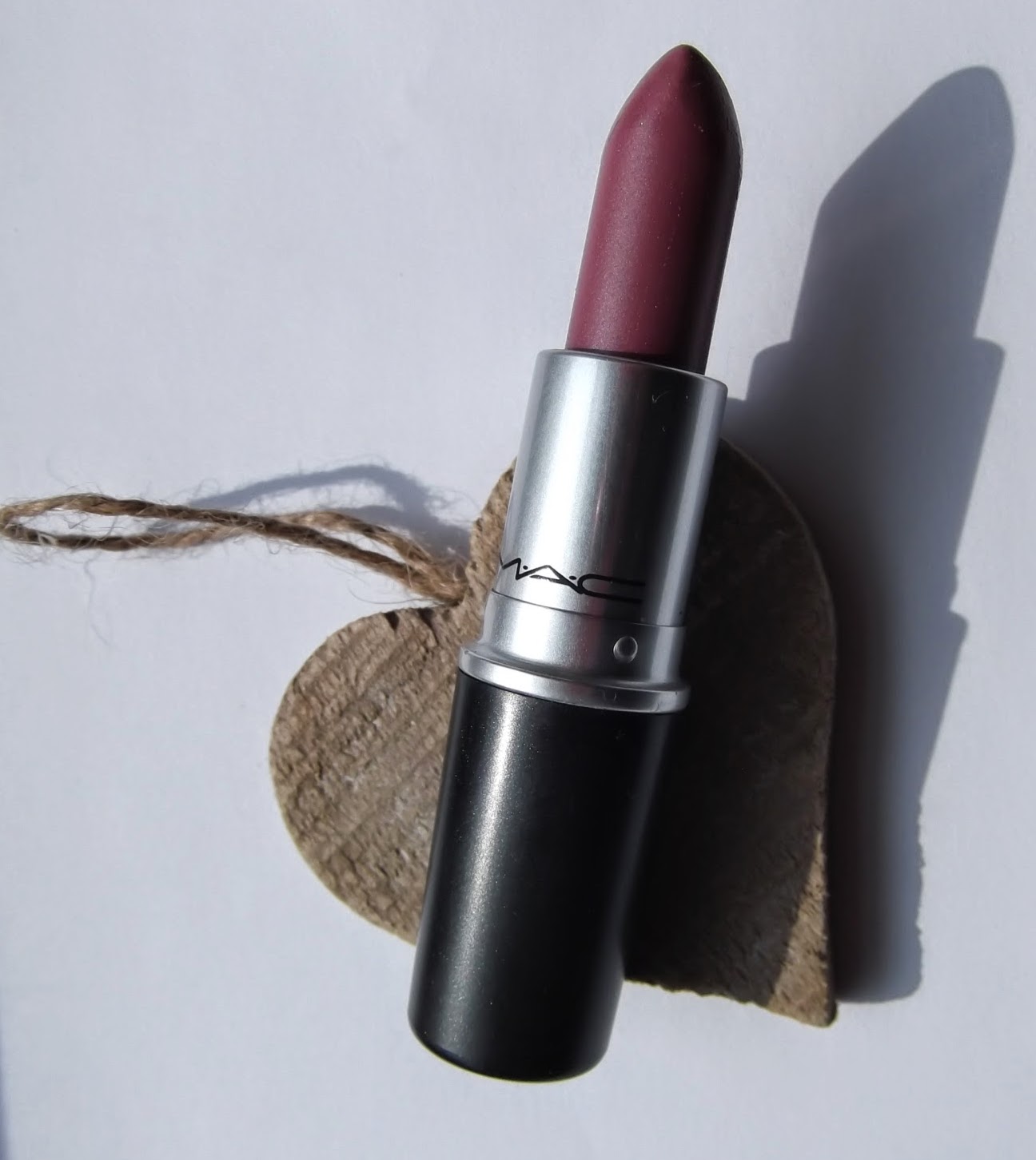MAC Syrup lustre lipstick swatch review beauty blog your lips but better. 