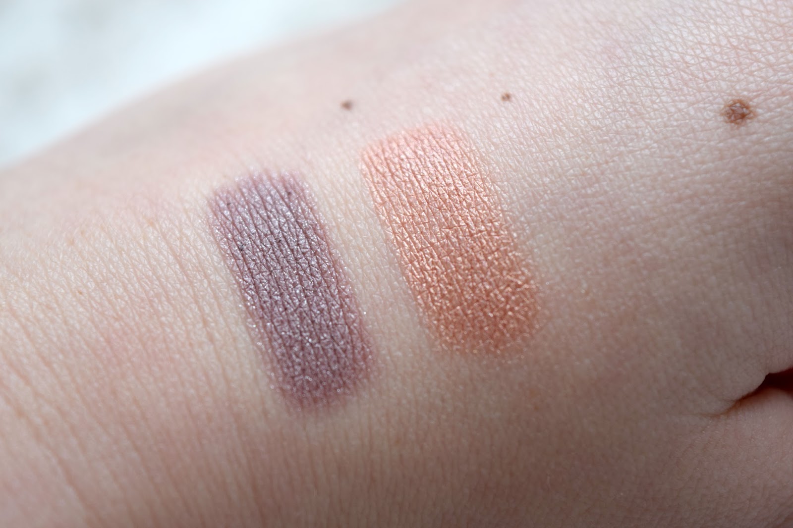 Bourjois Colorband 2 in 1 Eyeshadow and Liner