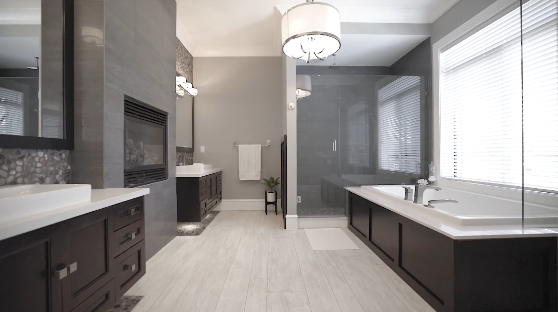 57 Interior Design Photos vs. 319 184 St, Surrey, BC Luxury Home Tour