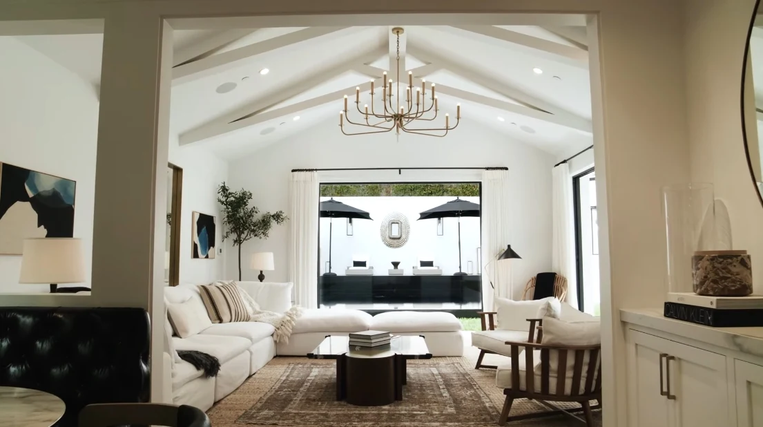 16 Interior Design Photos vs. 9531 Heather Rd, Beverly Hills, CA Luxury Home Tour