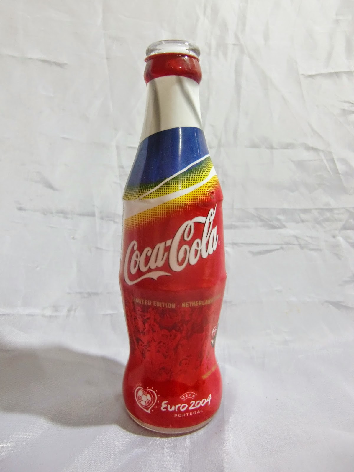 CILEGON ANTIK Botol  Coca  Cola  Limited Edition EURO 2004