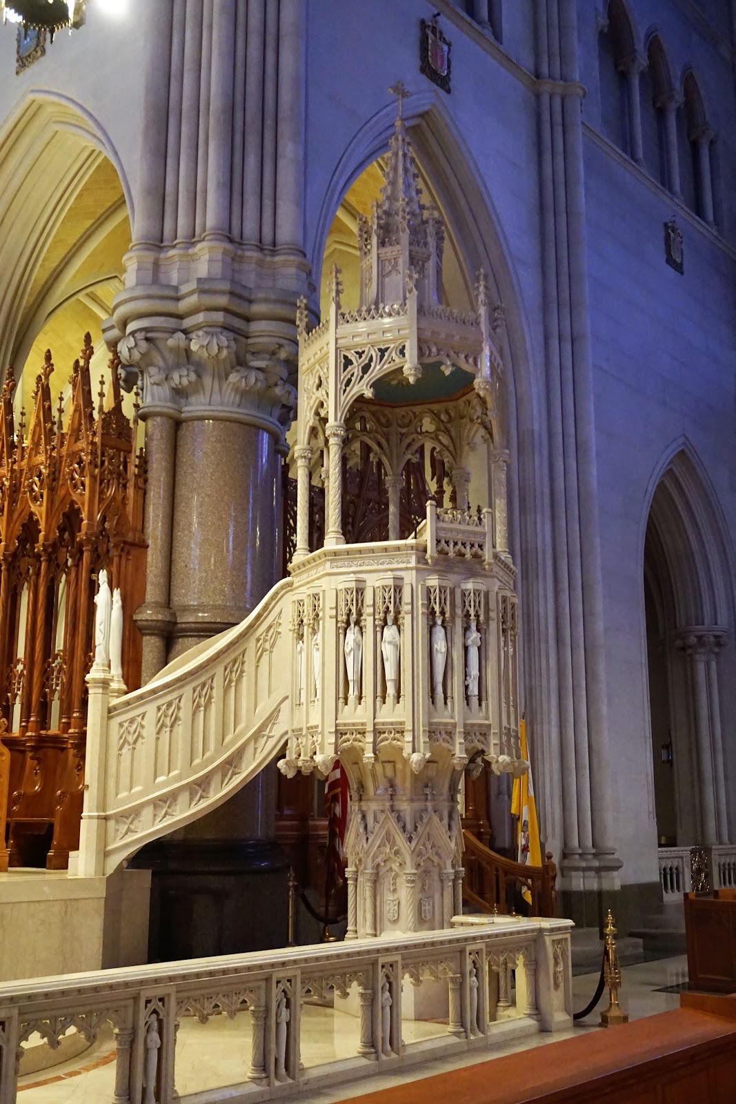 Souvenir Chronicles NEWARK, NEW JERSEY CATHEDRAL BASILICA OF THE