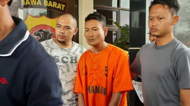 Polisi Sebut Pembacok Warga saat Shalat di Mesjid Alami Gangguan Jiwa Polisi Sebut Pembacok Warga saat Shalat di Mesjid Alami Gangguan Jiwa