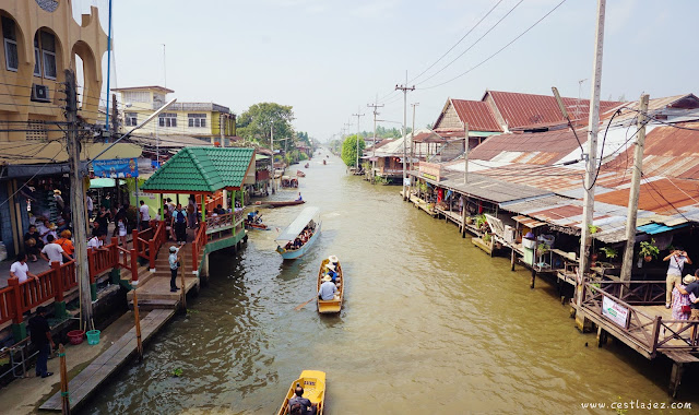 thailand bangkok Damnoen saduak Floating Market