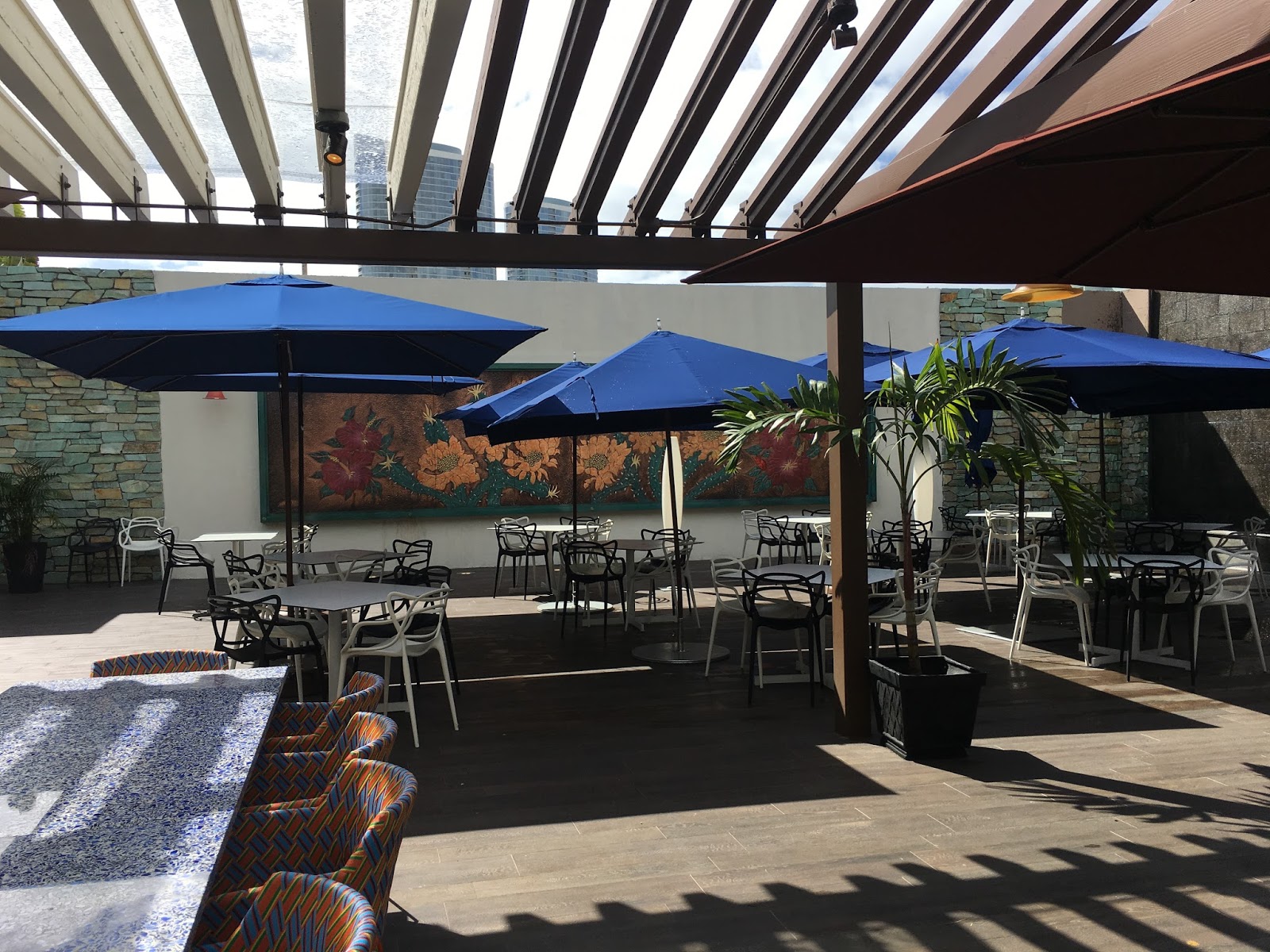 TASTE OF HAWAII BAKERY AND TABLE