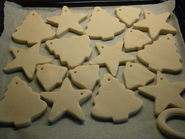 Φτιάξτε μόνες σας χριστουγεννιάτικα στολίδια