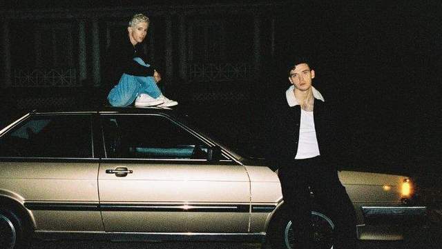 Lauv & Troye Sivan - I'm So Tired dan Artinya