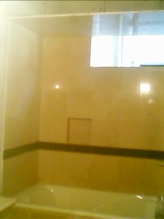 ROMAN DE LA ROSA ROMERO: BAÑOS FORRADOS CON MARMOL