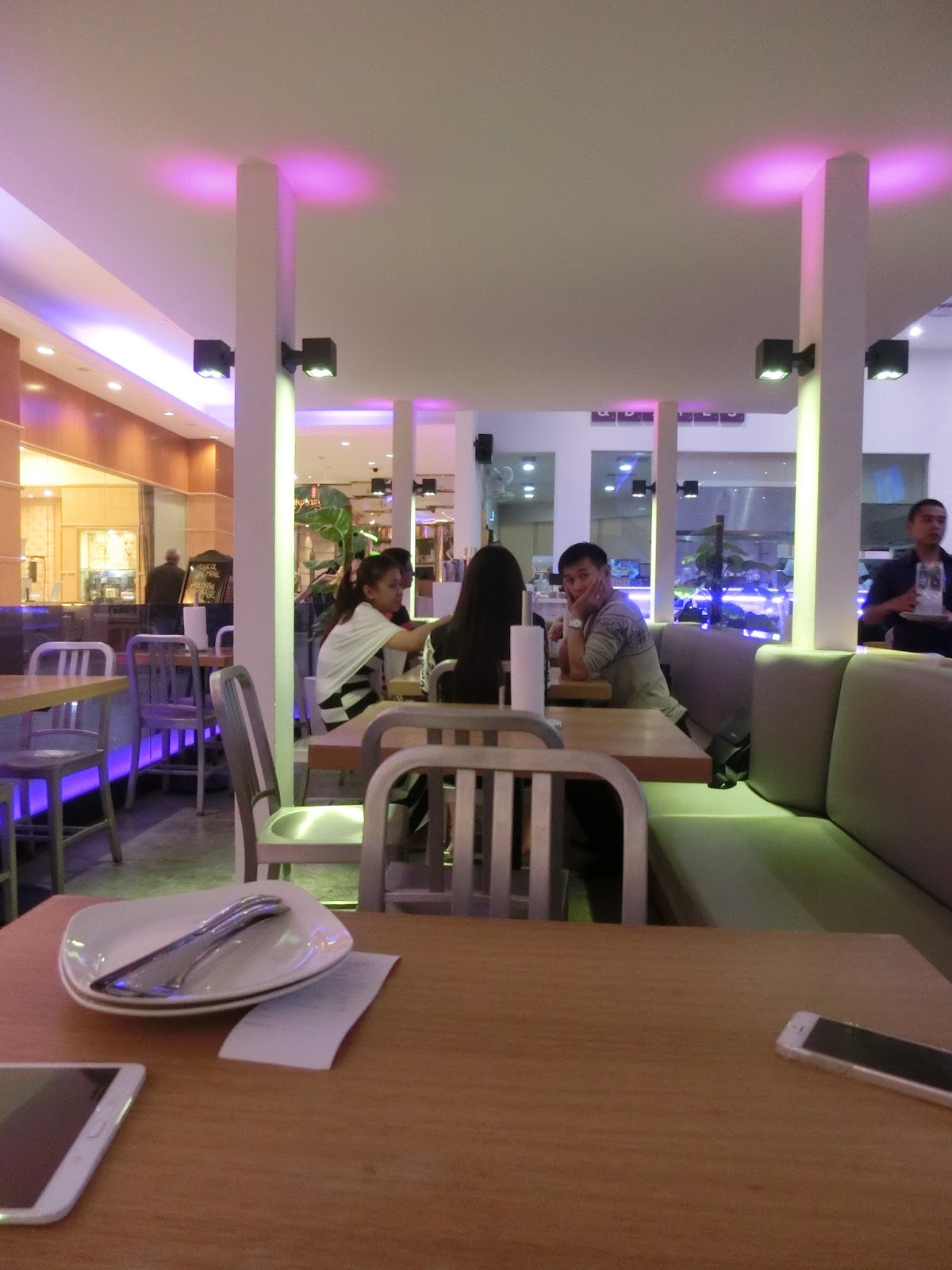 Bubbles and Bites Genting Maxims felicia.grace