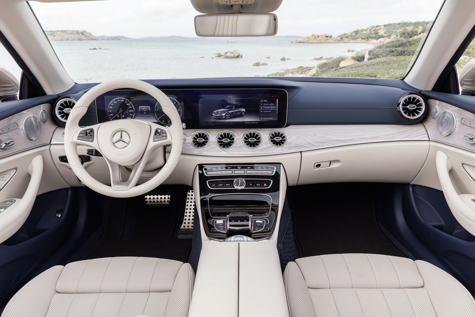 2018-Mercedes-E-Class-Convertible-38.jpg