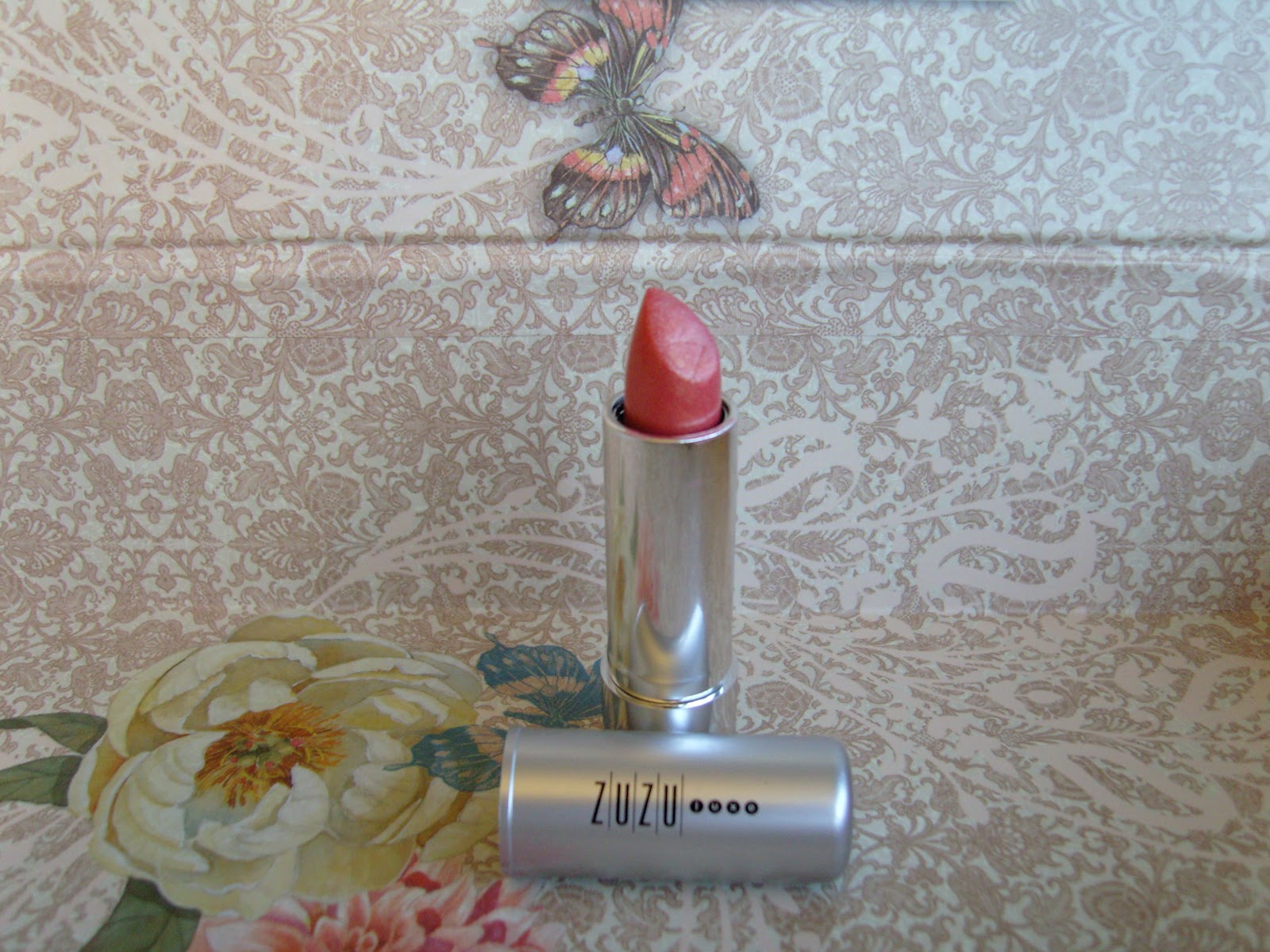 Sensitastic ZuZu Luxe lipstick in Sazerac