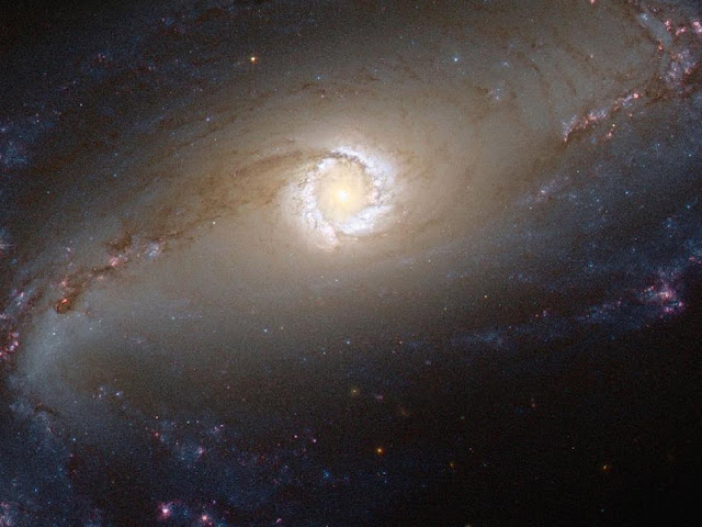 Galáxia NGC 1097