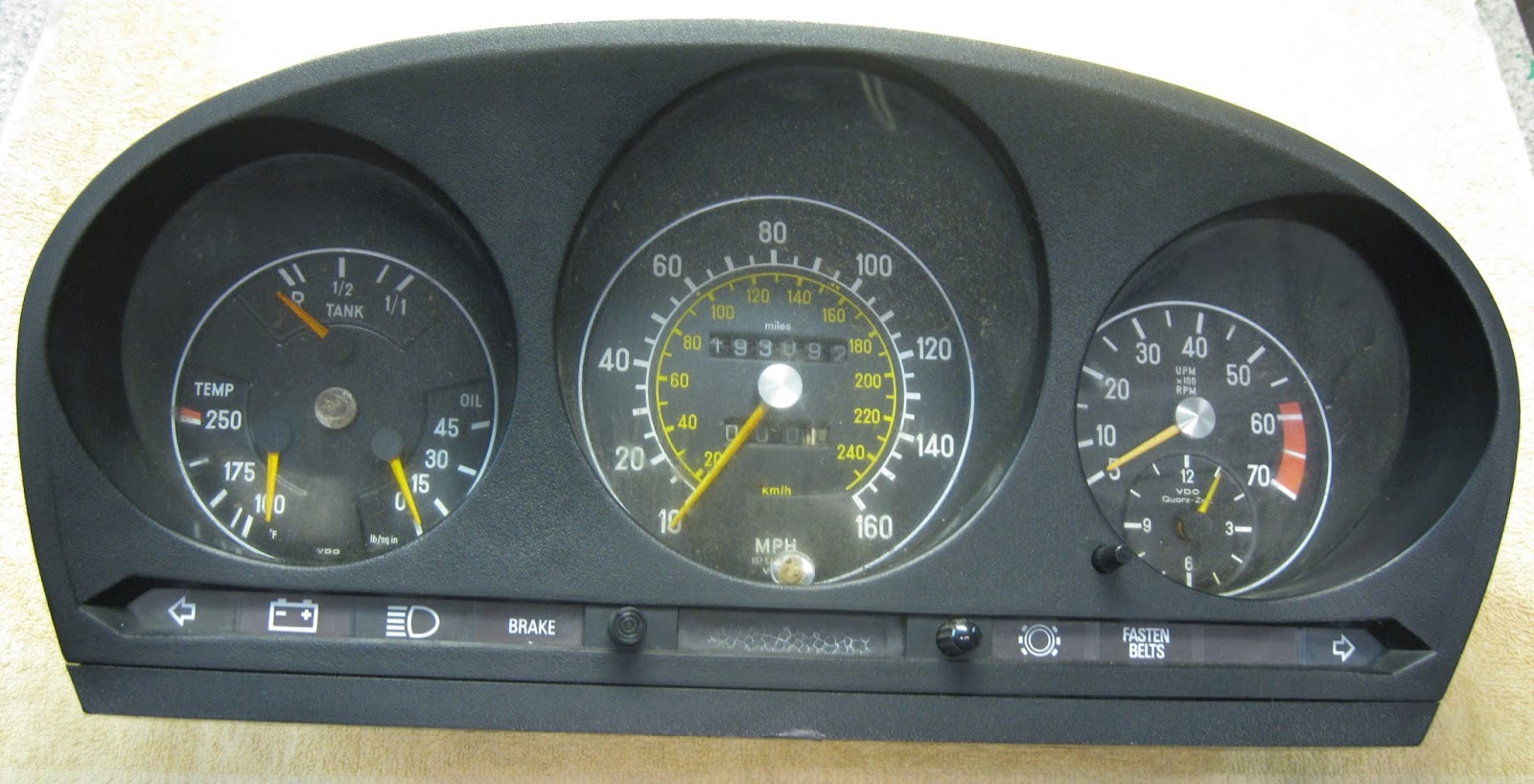 SAAB JOURNAL SPEEDOMETER RECONDITIONINGMERCEDESBENZ