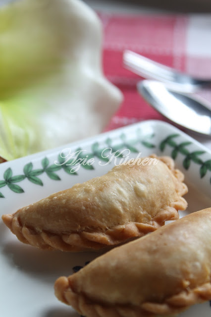 Karipap Sardin